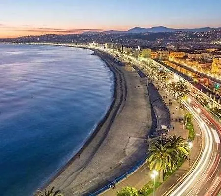 3p 72m2 Climatise Vue Exceptionnelle Cathedrale St Nicolas Et * Nice