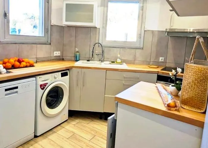 3p 72m2 Climatise Vue Exceptionnelle Cathedrale St Nicolas Et Apartmán
