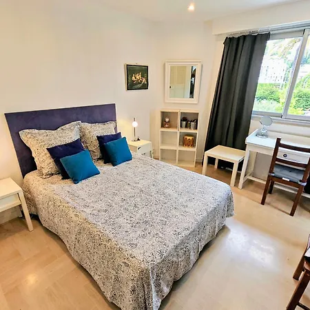 3p 72m2 Climatisé Vue Exceptionnelle Cathédrale St Nicolas Et Appartamento *